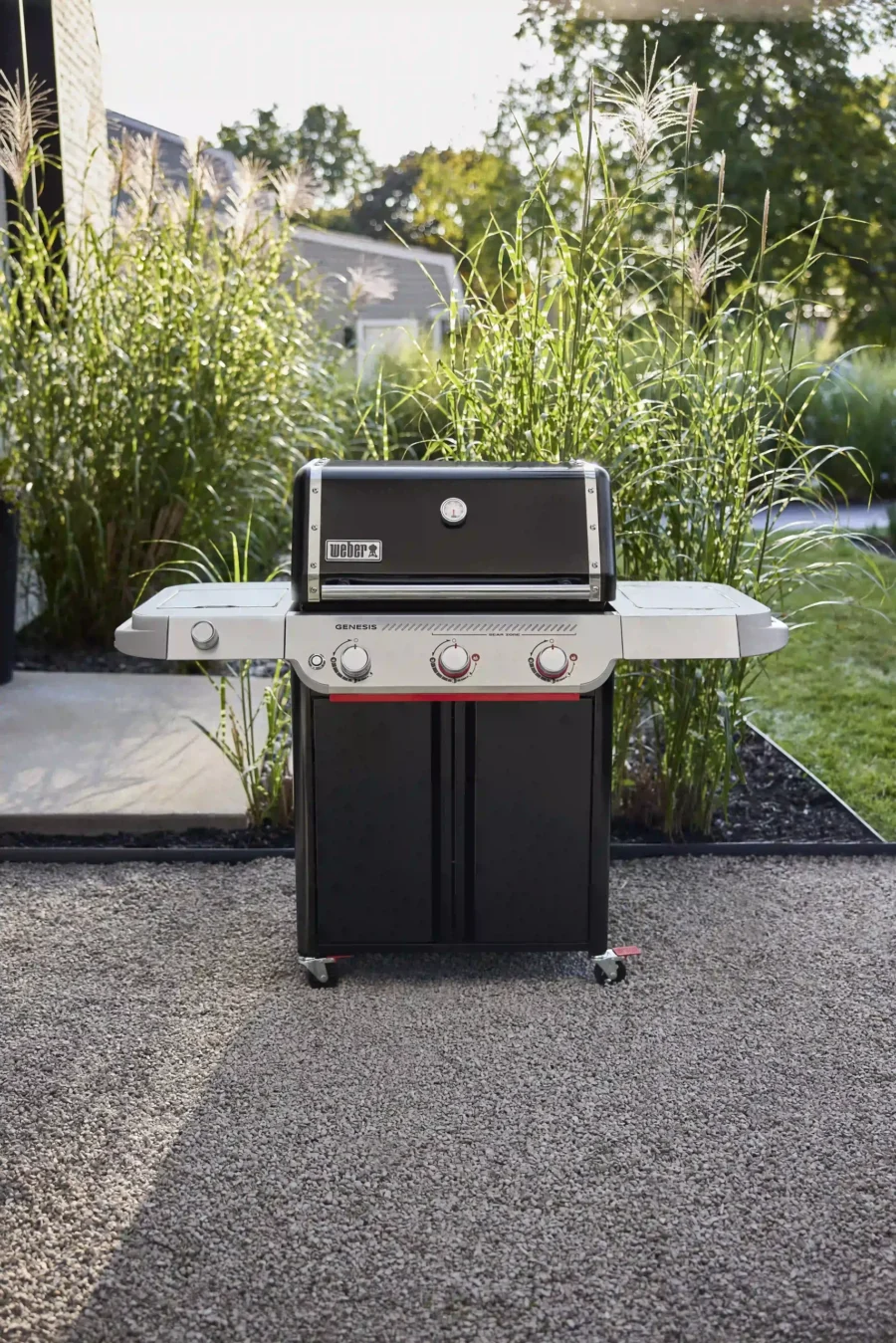 Weber® Genesis E-335 Black (ULPG) - Image 4