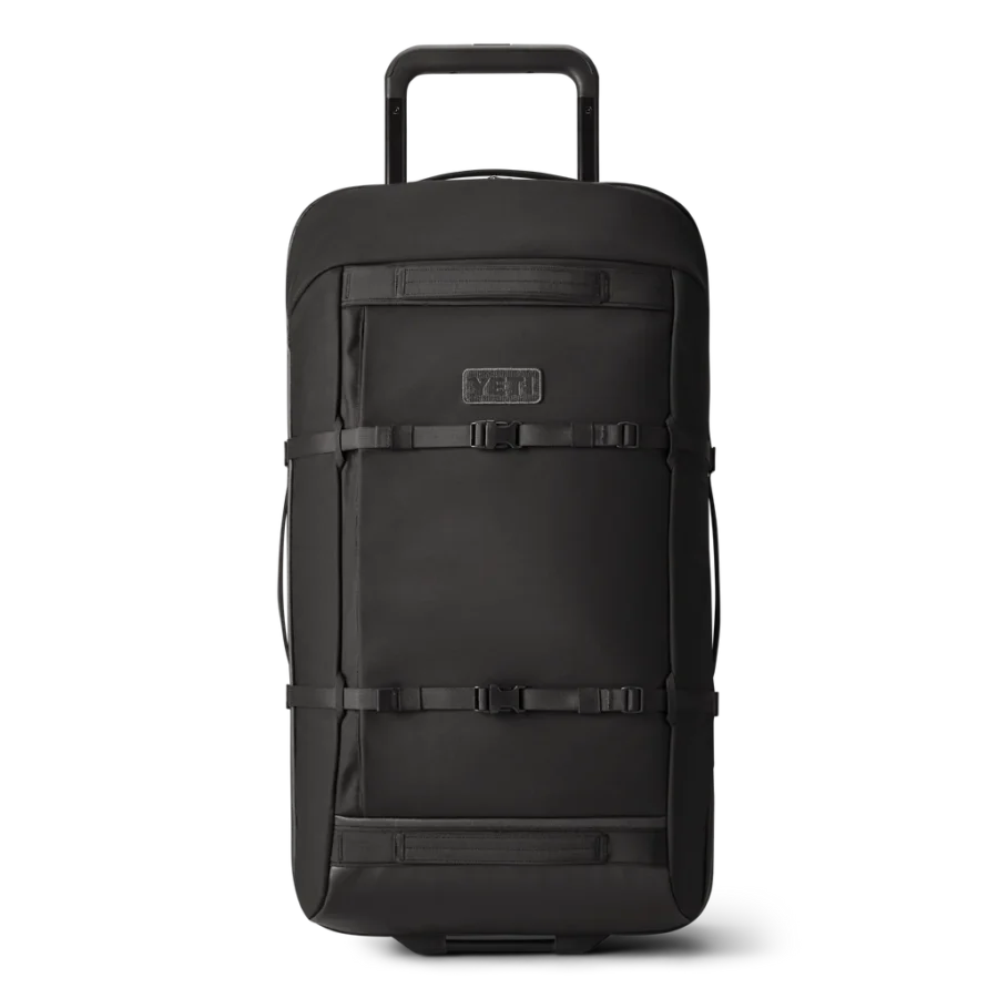 Bags_29_Luggage_Black_Front_00318