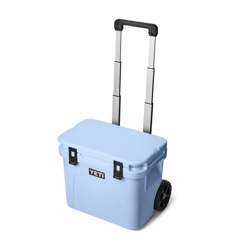 Yeti Roadie 32 Wheeled Hard Cooler - Image 2